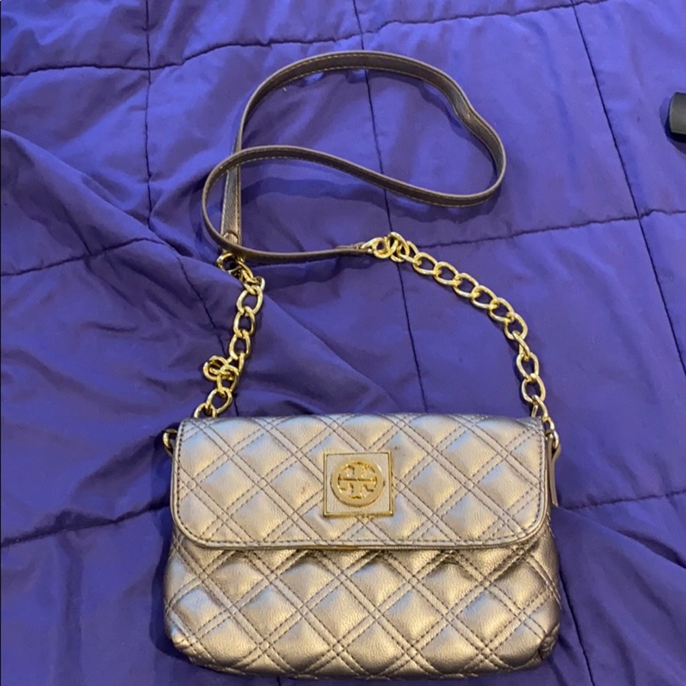 Pleated crossbody bag